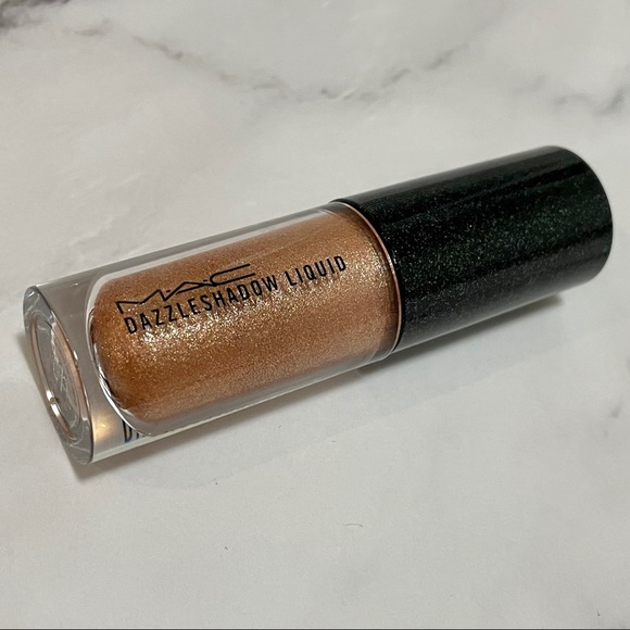 BRAND NEW MAC Dazzle Shadow Liquid - Picture 5 of 5